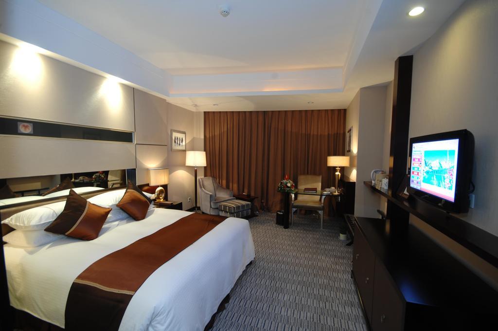 Royal Palace Hotel Haining Eksteriør bilde
